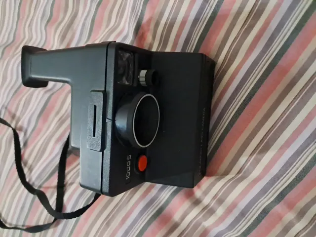 Polaroid 1000S Cámara Instantánea