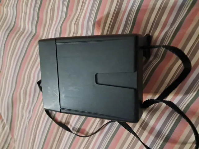 Polaroid 1000S Cámara Instantánea