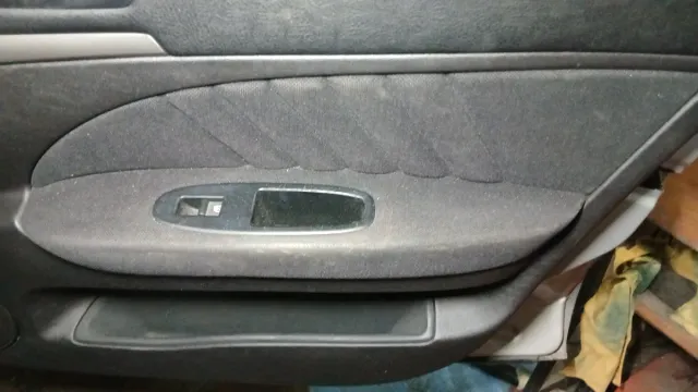 Panel puerta acompañante Alfa 159