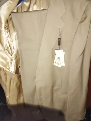 Traje de chaqueta beige