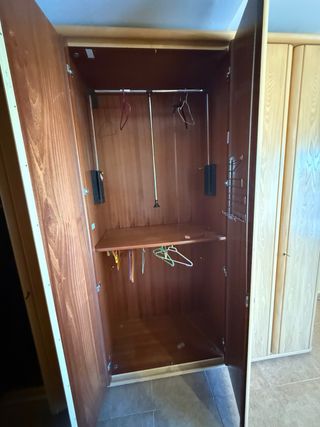 Armario grande madera