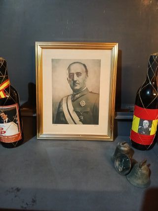 Marco con foto de Franco