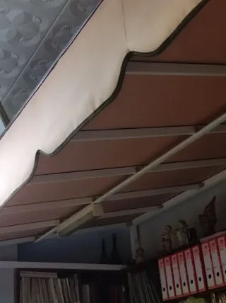 SE VENDE VARIOS MODELOS DE TOLDOS POR JUBILACIÓN