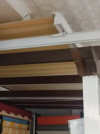 SE VENDE VARIOS MODELOS DE TOLDOS POR JUBILACIÓN