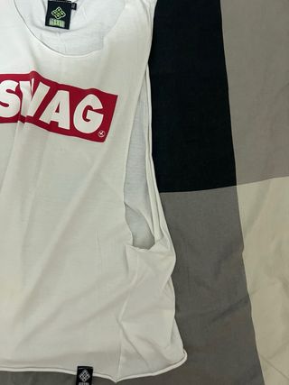 Camiseta sin mangas SWAG blanca