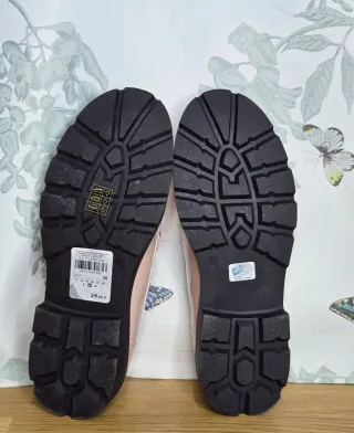 Mocasines rosa charol