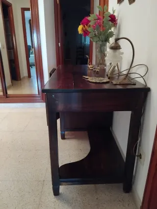 Escritorio madera maciza diseño clásico