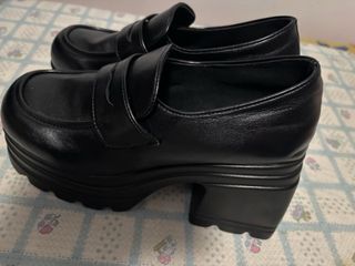 Zapatos negros plataforma tacón