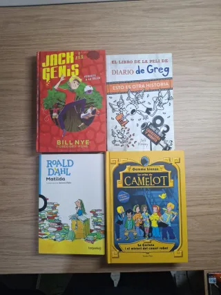 Vendo diferentes libros