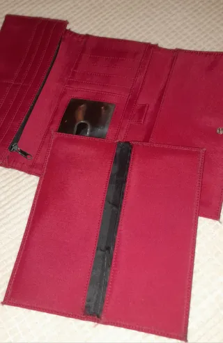 Bolso DKNY Rojo + Cartera