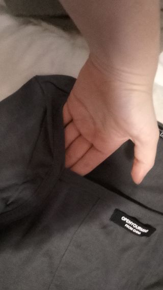 Camiseta gris cuello cuadrado M