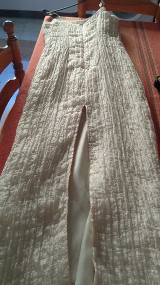 Abito giallo cangiante