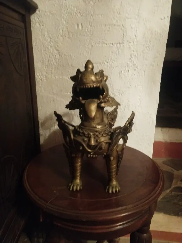 Figura Bronce Vintage Estilo Chino