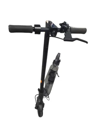 Patinete eléctrico negro