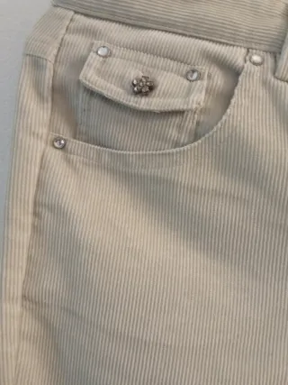 Pantalón de pana beige