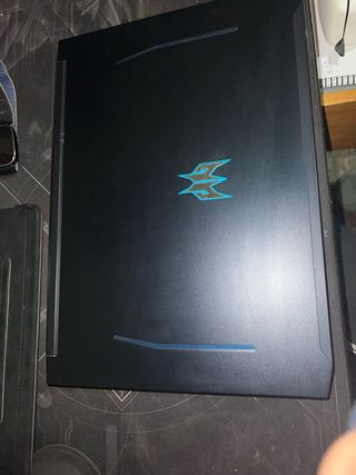 Portátil Predator Helios 300