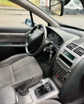 Peugeot 407 2.0 HDi SW