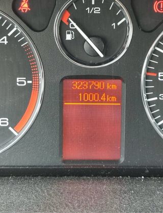 Peugeot 407 2.0 HDi SW