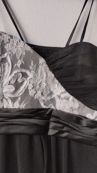 Vestido de fiesta negro y blanco