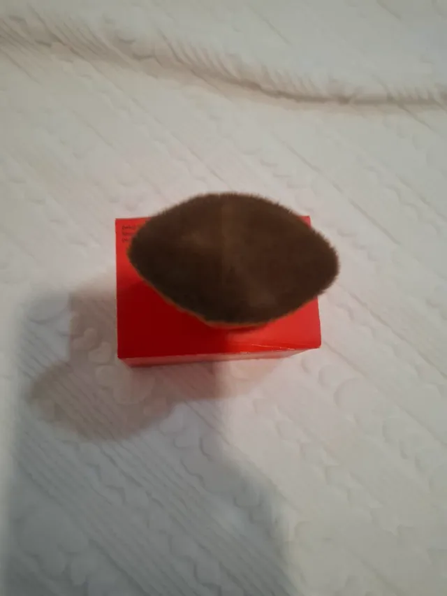 Brocha Shu Uemura x Onitsuka Tiger Roja