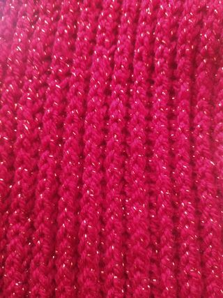 Bufanda roja brillante