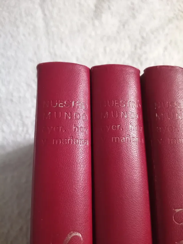 4 tomos "Nuestro mundo ayer, hoy y mañana"