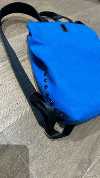 Mochila Desigual Azul y Negra