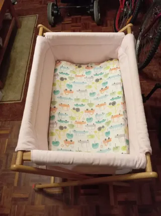 Cuna moisés rosa para bebé