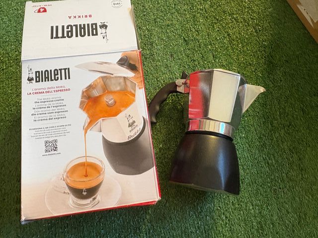 Caffettiera italiana Bialetti Brikka 4 tazze