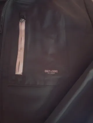 Sudadera Grey & Sons verde abierta