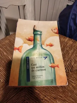 Casi un millón de cuentos (Ala delta: Serie Azu...