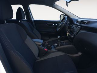 Nissan Qashqai Acenta