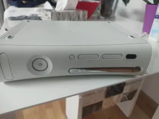 Xbox 360 Blanca con Accesorios y kinnect