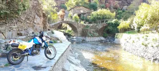 Suzuki DR 650 Djebel año 1990