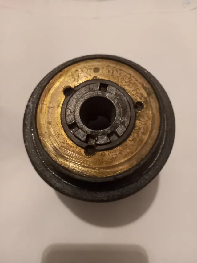 Volante Momo, Piña para Toyota, modelo G 7711