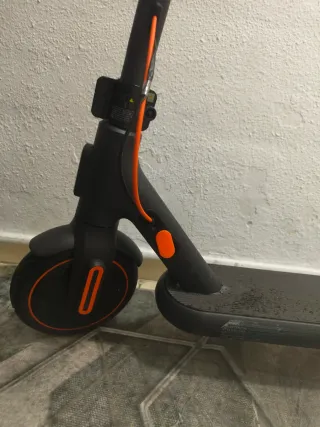 Patinete Eléctrico Negro