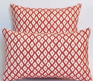 2 Cojines 60x60 Estampado Ikat Rojo