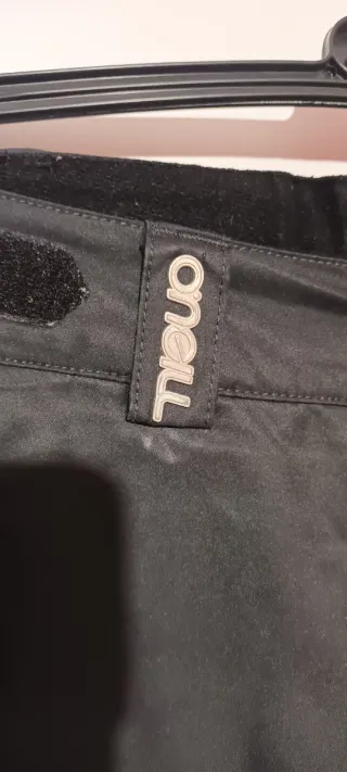 Pantalón de nieve O'Neill mujer.