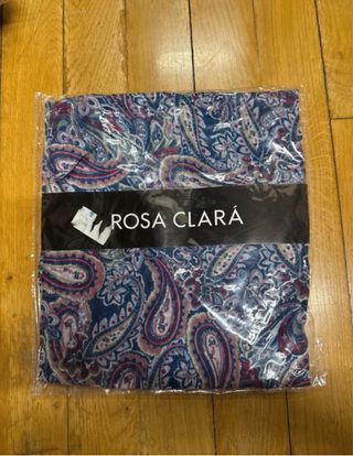 Bufanda Rosa Clara Paisley Azul y Rojo