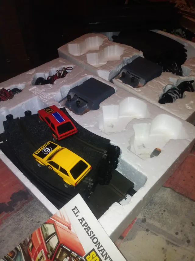 Scalextric GP.12 International modelo motor racing