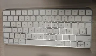 Teclado Magic Keyboard Apple