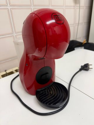 Cafetera Dolce Gusto Roja
