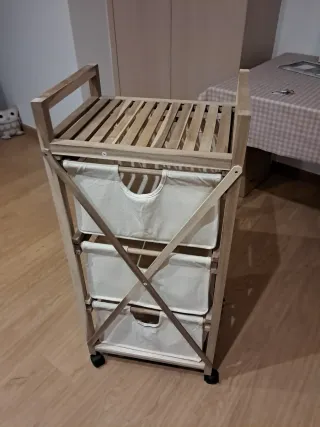 Carrito madera con 3 cestas tela