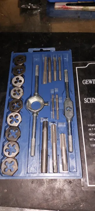 Juego de terrajas y machos