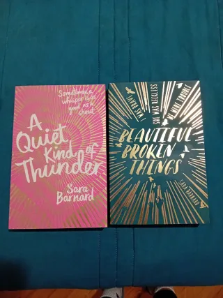 Lote dos libros lectura en inglés