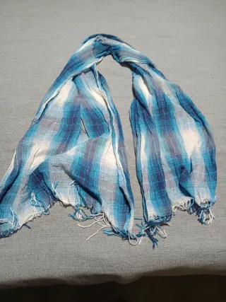 Lote 5 pañuelos diferentes tamaños y colores