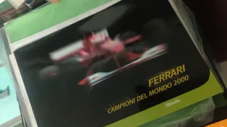 Album Francobolli Ferrari Campioni del Mondo 2000