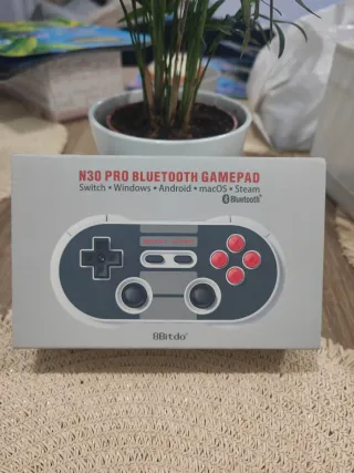 Mandos 8Bitdo FC30 Pro y N30 Pro – Excelent estado