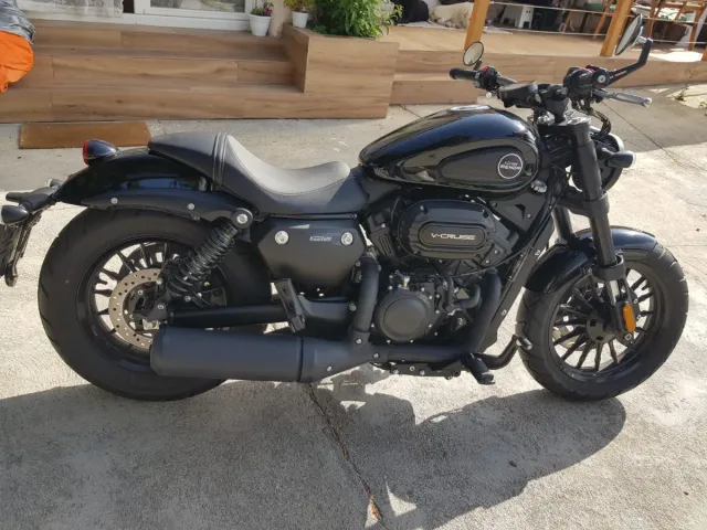 Moto Keeway Cruiser 125cc Negra