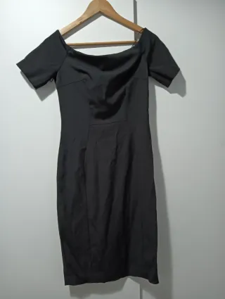 Vestido negro escote Bardot